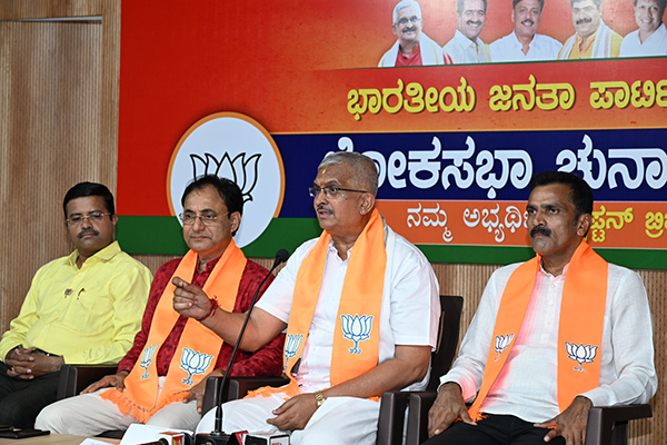 Pratap Simha Nayak